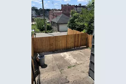 614 Edgemont St, Pittsburgh, PA 15210 - Photo 22