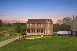 2225 Watchfield Dr, South Park, PA 15129 - Photo 2