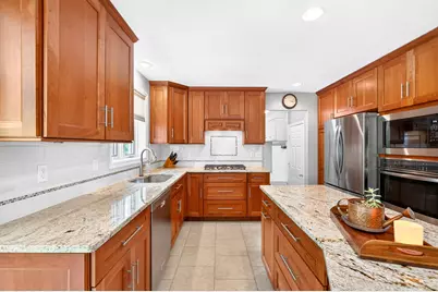 310 Satinwood Lane, Hempfield Township, PA 15601 - Photo 12