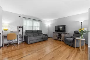 1274 Oakridge Rd, South Fayette, PA 15057 - Photo 6