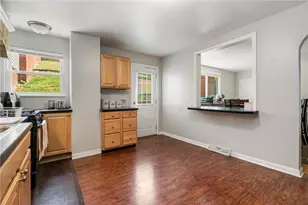 2316 Mission St, Pittsburgh, PA 15203 - Photo 10