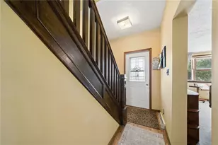 547 Green St, Belle Vernon, PA 15012 - Photo 2