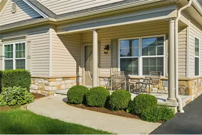 1101 Carriage Ln, Clinton Township, PA 16056 - Photo 8