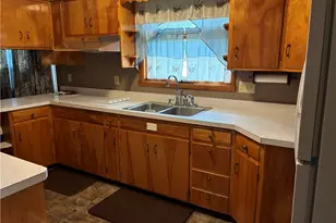 52 Edgewood Dr, Pymatuning Township, PA 16125 - Photo 8