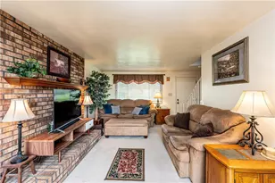 168 Carmella Dr, White Oak, PA 15131 - Photo 8