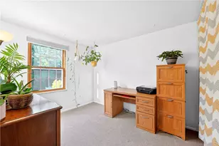 1805 Cedaridge Dr, South Park, PA 15129 - Photo 14