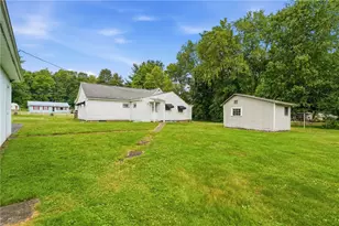 381 Sugarcreek Dr, Sugarcreek Boro, PA 16323 - Photo 10