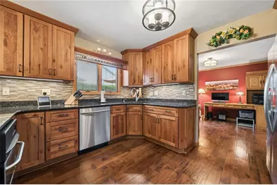 215 Shelby Drive, Hempfield Township, PA 15601 - Photo 12