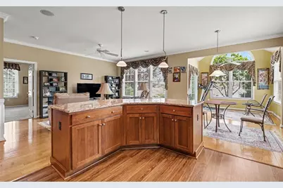 533 Pioneer Ln, New Sewickley Township, PA 15042 - Photo 10