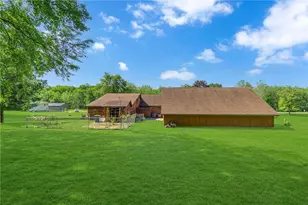 2085 Frew Mill Rd, Shenango Township, PA 16101 - Photo 32