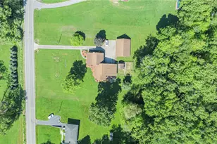 2085 Frew Mill Rd, Shenango Township, PA 16101 - Photo 48