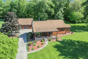 2085 Frew Mill Rd, Shenango Township, PA 16101 - Photo 2