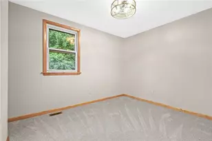 337 Whittier Dr, Pittsburgh, PA 15235 - Photo 26