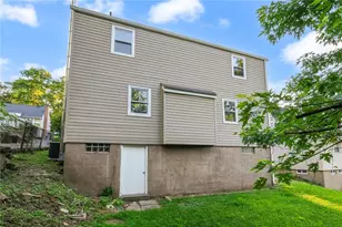 337 Whittier Dr, Pittsburgh, PA 15235 - Photo 36