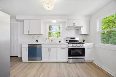 3420 York St, West Homestead, PA 15120 - Photo 10