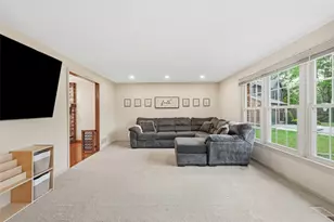 2414 Bellwood Ct, Pittsburgh, PA 15237 - Photo 6