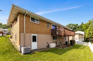 1540 Oneida Dr, Jefferson Hills, PA 15025 - Photo 22