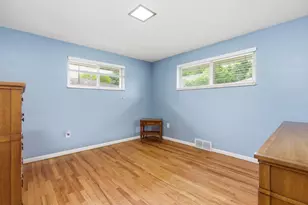 1540 Oneida Dr, Jefferson Hills, PA 15025 - Photo 12