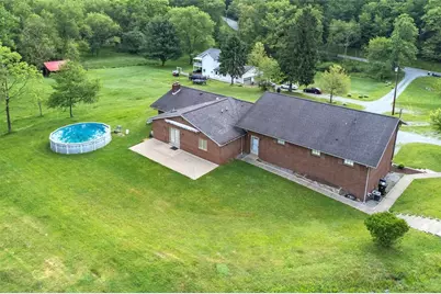 4948 Ashbaugh Rd, Murrysville, PA 15668 - Photo 2