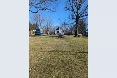 254 Fairmont Dr, Hermitage, PA 16148 - Photo 4