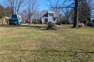 254 Fairmont Dr, Hermitage, PA 16148 - Photo 4