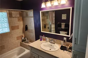 254 Fairmont Dr, Hermitage, PA 16148 - Photo 4