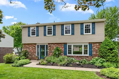 3179 Meadowridge Court, Hampton, PA 15044 - Photo 2