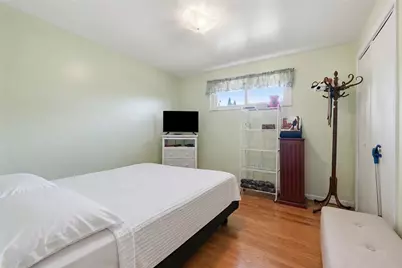 100 Burbank Dr, Hempfield Township, PA 15642 - Photo 18