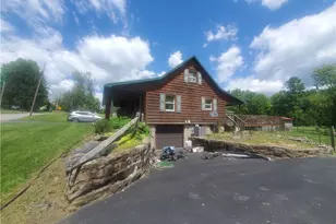 132 Laird's Crossing Rd, West Franklin, PA 16262 - Photo 4