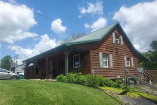 132 Laird's Crossing Rd, West Franklin, PA 16262 - Photo 2