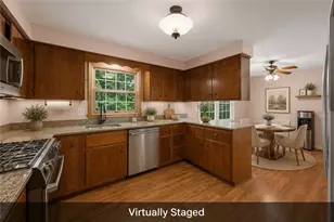 2060 Aldergrove Dr, Pittsburgh, PA 15101 - Photo 18