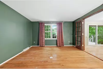 2060 Aldergrove Drive, Pittsburgh, PA 15101 - Photo 12