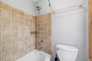 2060 Aldergrove Dr, Pittsburgh, PA 15101 - Photo 36