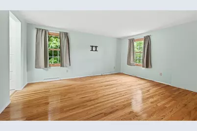 2060 Aldergrove Drive, Pittsburgh, PA 15101 - Photo 26