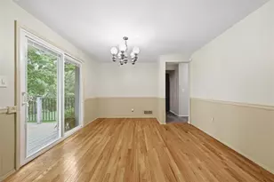 2060 Aldergrove Dr, Pittsburgh, PA 15101 - Photo 14