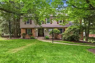 2060 Aldergrove Dr, Pittsburgh, PA 15101 - Photo 1