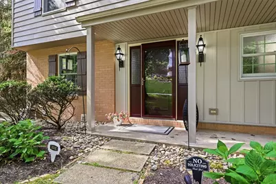 2060 Aldergrove Drive, Pittsburgh, PA 15101 - Photo 2