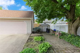 1041 4th St, Beaver, PA 15009 - Photo 30