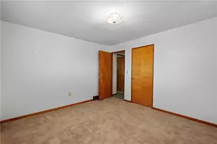1599 Collier Ave, Heidelberg, PA 15106 - Photo 12