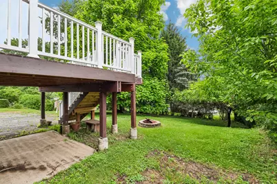 1065 Grandview Avenue, Bridgeville, PA 15017 - Photo 32