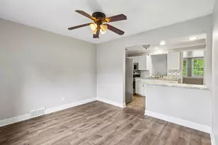 1065 Grandview Ave, Bridgeville, PA 15017 - Photo 6