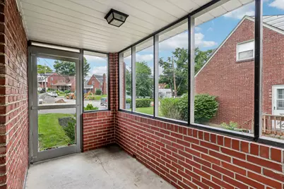 1065 Grandview Avenue, Bridgeville, PA 15017 - Photo 14