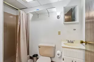 1065 Grandview Ave, Bridgeville, PA 15017 - Photo 26