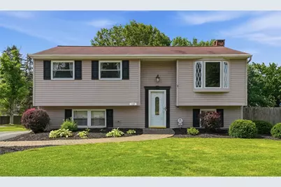 320 Sunridge Drive, Economy, PA 15042 - Photo 2