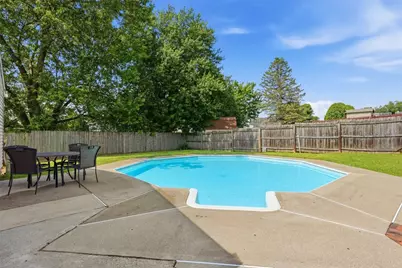 320 Sunridge Drive, Economy, PA 15042 - Photo 32