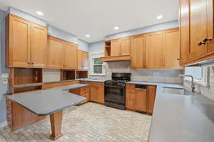 321 S Linden Ave, Pittsburgh, PA 15208 - Photo 14