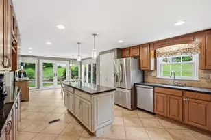 2475 Southvue, Pittsburgh, PA 15241 - Photo 6