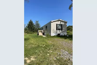 142 Dry Run Street, Johnstown, PA 15909 - Photo 2