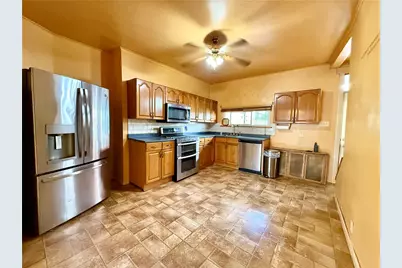 112 Clay St, Pittsburgh, PA 15215 - Photo 4
