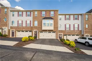 506 Aprilmae Way, Ross Twp, PA 15237 - Photo 4